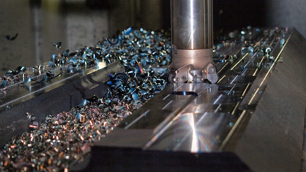 Detailbild Fräsen - alpin production GmbH & Co Vertriebs KG - Untergriesbach